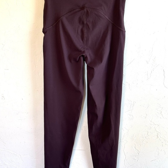 Spanx Chocolate Brown High-Waisted Slimming Activewear 3/4 Length Leggings Sz M - Picture 5 of 10
